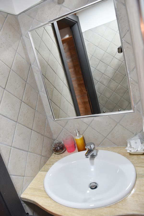 Famigi Bed & Breakfast Naples Luaran gambar