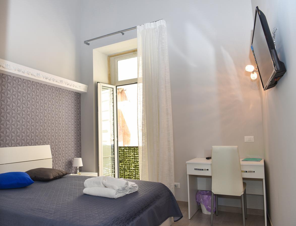 Famigi Bed & Breakfast Naples Luaran gambar