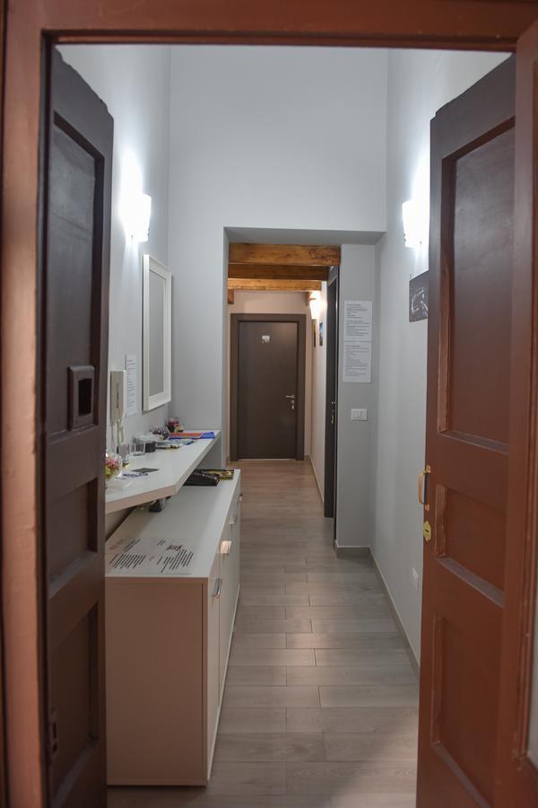 Famigi Bed & Breakfast Naples Luaran gambar