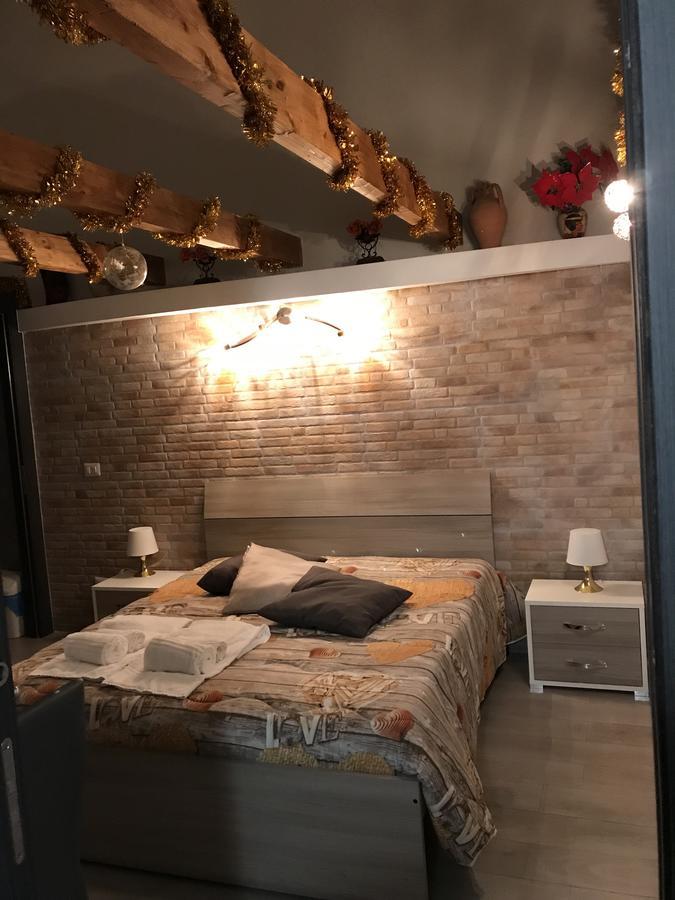 Famigi Bed & Breakfast Naples Luaran gambar