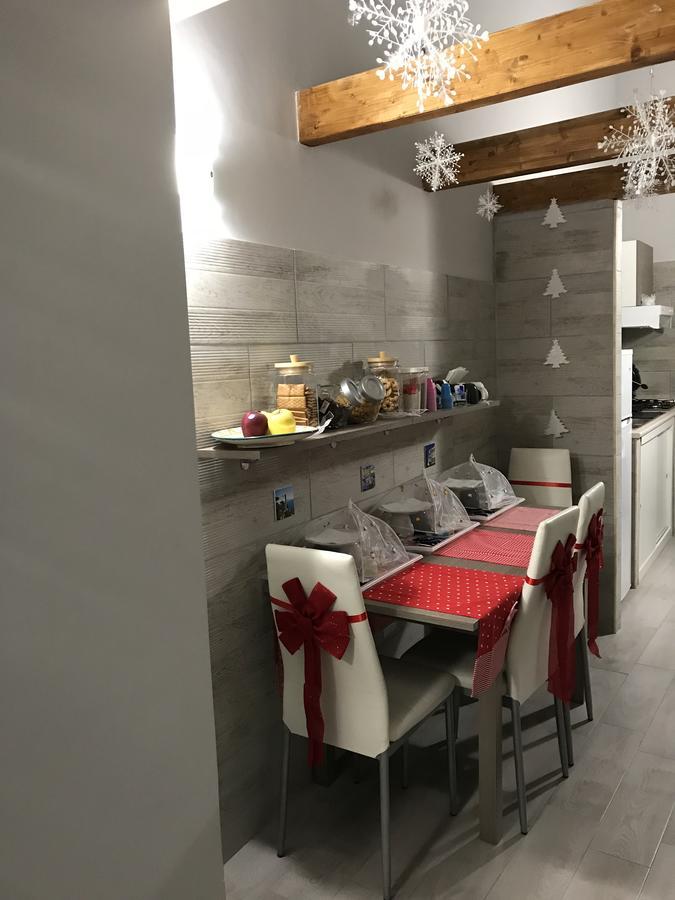 Famigi Bed & Breakfast Naples Luaran gambar