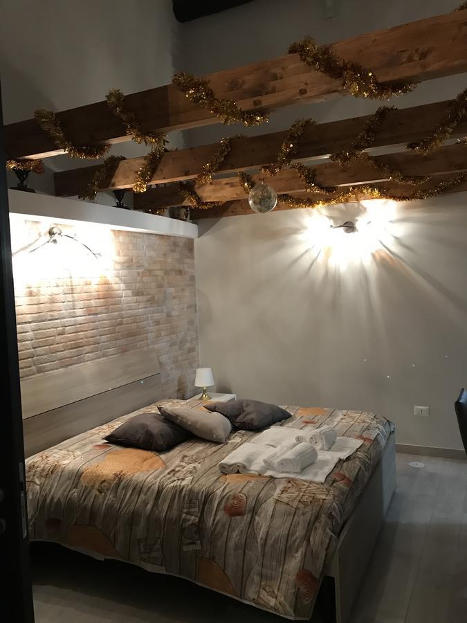 Famigi Bed & Breakfast Naples Luaran gambar